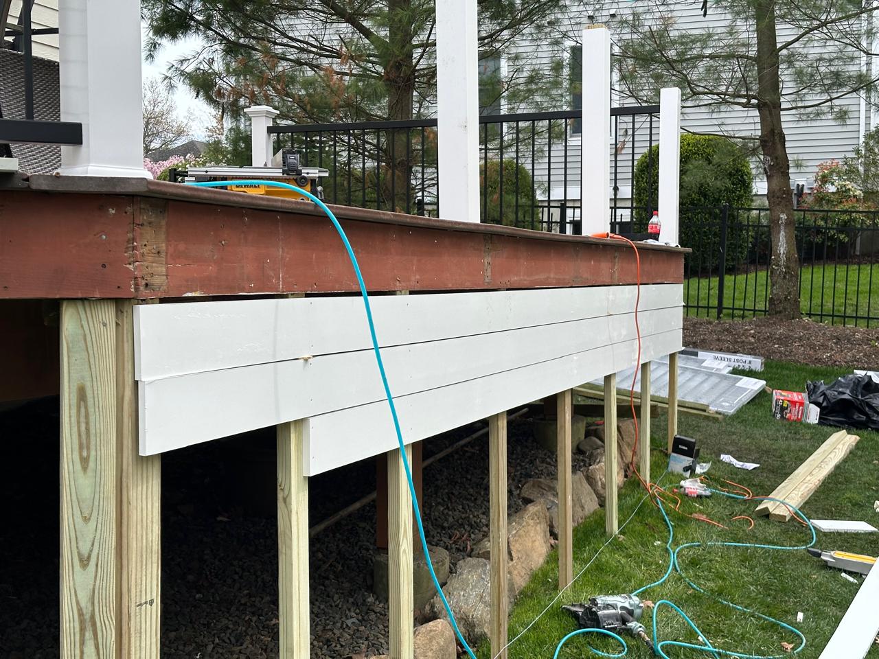 Elevated Porch - Image 7